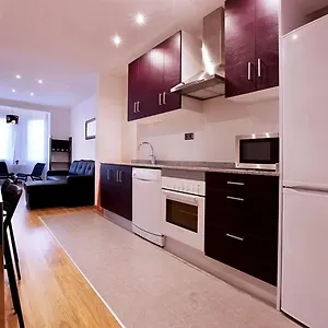 https://apartment-parkbeach-deluxe.topbarcelonahotels.com